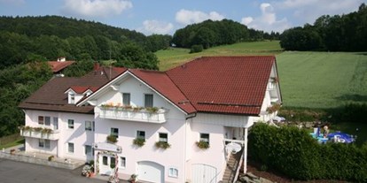 Pensionen - Spielplatz - Schöllnach - Landpension & Gasthaus Monika