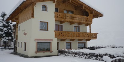 Pensionen - Terrasse - Mayrhofen (Mayrhofen) - Winterbild - Gästehaus Margot