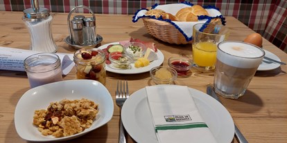Pensionen - Frühstück: Frühstücksbuffet - Hohe Tauern - Bergerhof