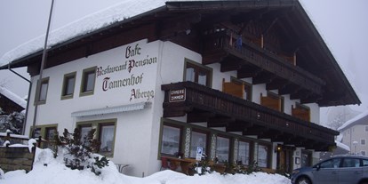 Pensionen - Wanderweg - Dorf Tirol - Gasthof - Pension Tannenhof
