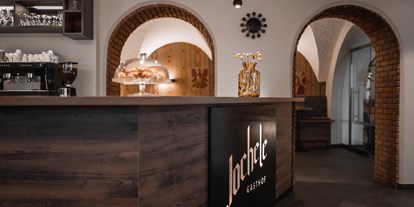 Pensionen - weitere Verpflegungsmöglichkeiten: Nachmittagskaffee - Italien - Hotel Gasthof Jochele