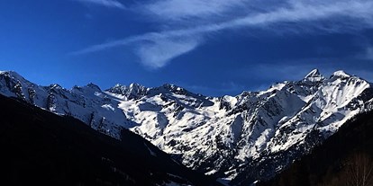 Pensionen - Wanderweg - Trentino-Südtirol - Ausblick ins Tal - Pension Alpenhof
