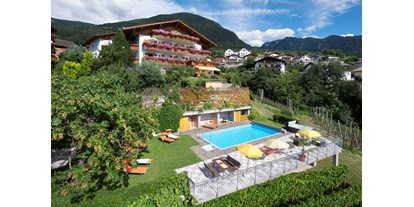 Pensionen - Umgebungsschwerpunkt: Fluss - Trentino-Südtirol - Haus mit Pool - Garni Appartement Nunnemairhof