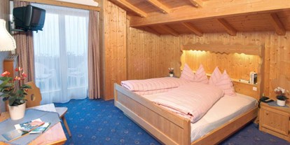 Pensionen - Terrasse - Trentino-Südtirol - Großzügige Zimmer mit schönem Ausblick - Garni Marianne