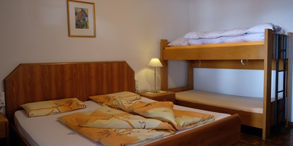 Pensionen - Art der Pension: Hotel Garni - Trentino-Südtirol - Unsere Vierbettzimmer - Pension Sonia