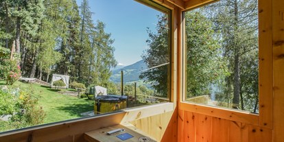Pensionen - Garten - Trentino-Südtirol - Infrarot Panorama Sauna - Hotel Pension Erlacher