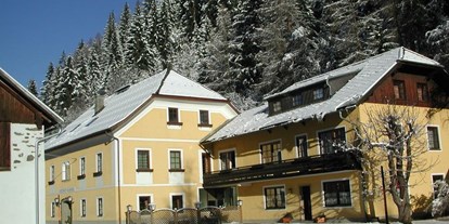 Pensionen - Sauna - Lungau - Haus im Winter - Pension Appartements Kempenbruck