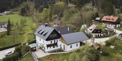 Pensionen - Garten - Scharnstein - Haus Enzian