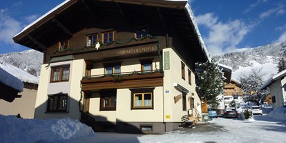 Pensionen - Terrasse - Aurach bei Kitzbühel - Pension zu Hause im Winter - Pension zu Hause