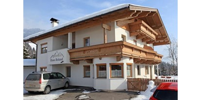 Pensionen - Umgebungsschwerpunkt: See - Brixen im Thale - Ansicht Haus - Haus Roland
