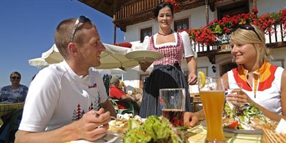 Pensionen - Frühstück: serviertes Frühstück - Hart im Zillertal - Berggasthof Tenn