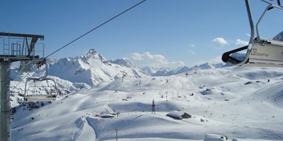 Pensionen - Umgebungsschwerpunkt: Berg - Pettneu am Arlberg - Haus Kristall