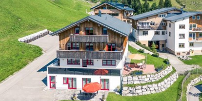 Pensionen - Umgebungsschwerpunkt: Fluss - Vorarlberg - Haus Rothorn Appartements