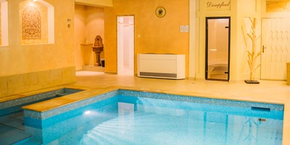 Pensionen - Skilift - St. Gallenkirch - Pool- Hotel Dr. Otto Murr - Hotel Garni Dr. Otto Murr