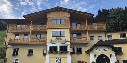 Pensionen - Balkon - Schladming - Appartement Hotel Starchlhof