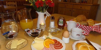 Pensionen - Frühstück: Frühstücksbuffet - Öblarn - Entingerhof