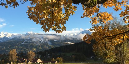 Pensionen - Umgebungsschwerpunkt: Therme - Ramsau (Bad Goisern am Hallstättersee) - goldener Herbst  - Bio-Bauernhof Simonbauer