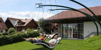 Pensionen - Frühstück: Frühstücksbuffet - Öblarn - Chill out  Area - Bio-Bauernhof Simonbauer