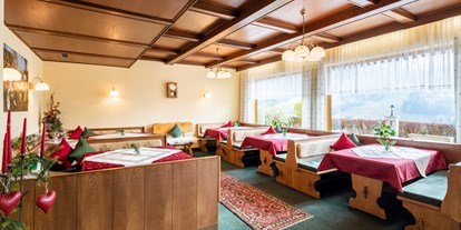 Pensionen - Art der Pension: Hotel Garni - Feld am See - Frühstücksraum und Aufenthaltsraum - Pension Südhang