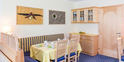 Pensionen - Sauna - Ötztal - Frühstücksraum - Haus Kathrin