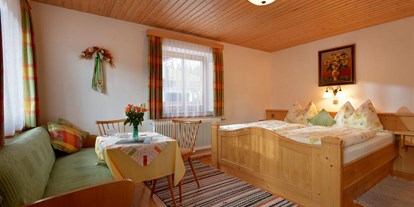 Pensionen - Art der Pension: Privatzimmervermietung - Brixen im Thale - Zimmer Nr. 3 - Duschberghof