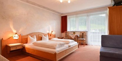 Pensionen - Art der Pension: Gasthaus mit Zimmervermietung - Brixen im Thale - Gasthof Christophorus