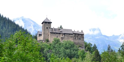 Pensionen - Balkon - Jerzens - Schloss Landeck - Gasthof Alpenblick