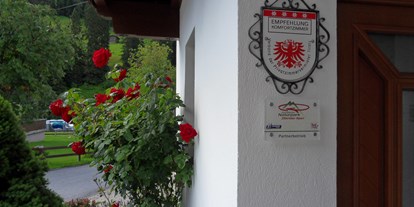 Pensionen - Balkon - Lappach (Trentino-Südtirol) - Katekorisierung 4 Edelweiß - Gästehaus Rastkogel