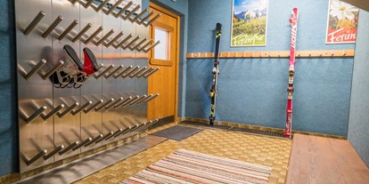 Pensionen - Garage für Zweiräder - Fulpmes - Skiraum - Frühstückspension Haus Markus