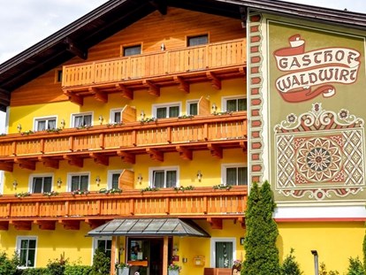 Pensionen - Terrasse - Flachau - Gasthof Waldwirt in Russbach, Urlaub im Salzburger Land - Gasthof Waldwirt