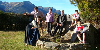 Pensionen - Garten - Oetz - Familie Leiter Appartements und Bio-Bauernhof der Veitenhof im Ötztal Tirol - Bio & Reiterhof der Veitenhof