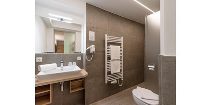 Pensionen - Angath - Badezimmer App. Abendrot  - Gasthof Schöntal