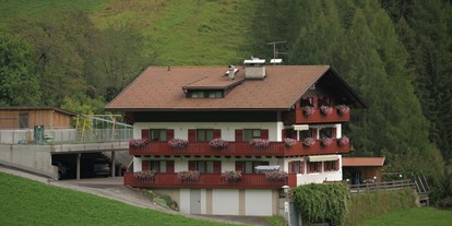 Pensionen - Art der Pension: Urlaubspension - ST. JAKOB (Trentino-Südtirol) - Das Garni Waldeck bietet Ihnen einen herrlichen Ausblick ins Ahrntal und ist idealer Ausgangspunkt für Wanderungen. - Garni Waldeck
