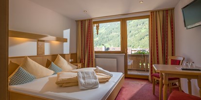 Pensionen - Frühstück: warmes Frühstück - Tirol - Alpenhof Hotel Garni Suprême