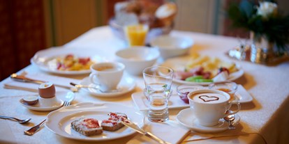 Pensionen - Frühstück: Frühstücksbuffet - Kappl (Kappl) - Frühstück im Haus Schneider - Haus Schneider
