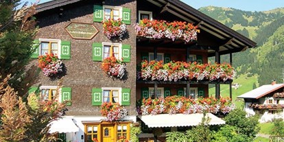Pensionen - Terrasse - St. Anton am Arlberg - Gästehaus Fritz, Alexandra Broger - Gästehaus Fritz
