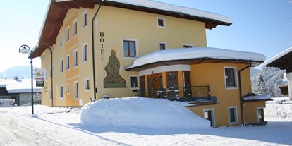 Pensionen - Sauna - Mühlbach am Hochkönig - Winterfoto vom Eingang - Hotel Pension Barbara