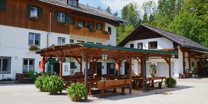Pensionen - weitere Verpflegungsmöglichkeiten: Abendessen - Salzkammergut - Unser Gastgarten - Gasthof Staudnwirt