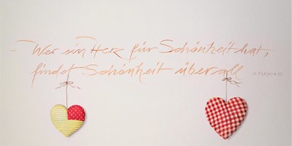 Pensionen - Restaurant - Garmisch-Partenkirchen - von Künstler gestaltete Wände - HAUS ALPENGRUSS 