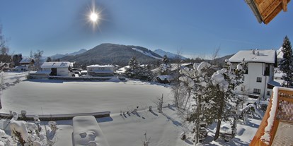Pensionen - Balkon - Seefeld in Tirol - Winter - Aussicht vom Apartment - HAUS ALPENGRUSS 