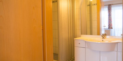 Pensionen - Stadl an der Mur - Badezimmer im zweiten Stock. - Alpengasthof Moser