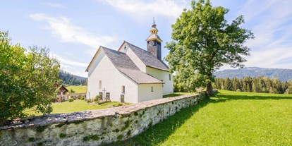 Pensionen - Wanderweg - Steiermark - Die Karchauer-Kirche - Alpengasthof Moser