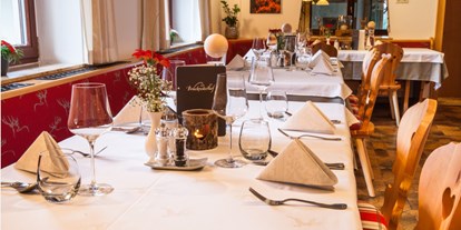 Pensionen - weitere Verpflegungsmöglichkeiten: Abendessen - Schladming - Gastraum - Hotel-Pension Bruckreiterhof
