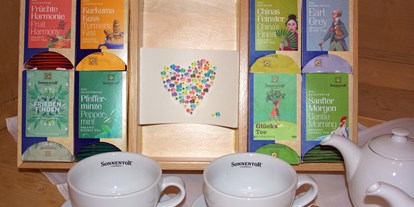 Pensionen - WLAN - Bad Blumau - Gerne können Sie sich auch jederzeit an unserem ausgewogenen Tee-Buffet bedienen. - Pension Lammerhof