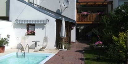 Pensionen - Terrasse - Weinviertel - Garten mit Pool - Landhaus zum Siebenschläfer