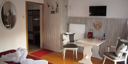 Pensionen - Umgebungsschwerpunkt: Fluss - Steinfeld (Steinfeld) - Zimmer mit oder ohne Frühstück - Haus Holunder Weissbriach