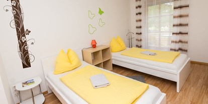 Pensionen - Balkon - Seckau - AP5 Schlafzimmer - Ferienwohnung-Zimmer Yassi 