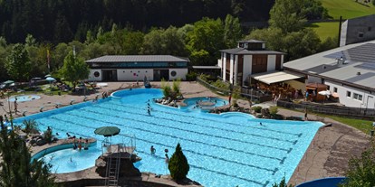 Pensionen - Art der Pension: Ferienwohnung - Lana (Trentino-Südtirol) - Erlebnisfreibad - Residence Apartment Talblick