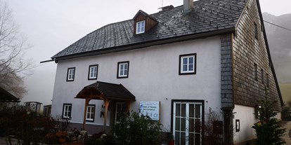 Pensionen - Garten - Nußdorf am Attersee - Nicht daheim und doch zu Hause! - Landlust Ischl