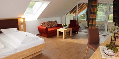 Pensionen - barrierefreie Zimmer - Deutschland - Barrierefreie Suite "Adlerhorst"
(56 qm) mit 2 Doppelzimmer - Landgasthof Adler-Pelzmühle